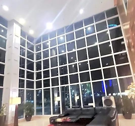 Bgc Beautiful Large 1 Bedroom Manila